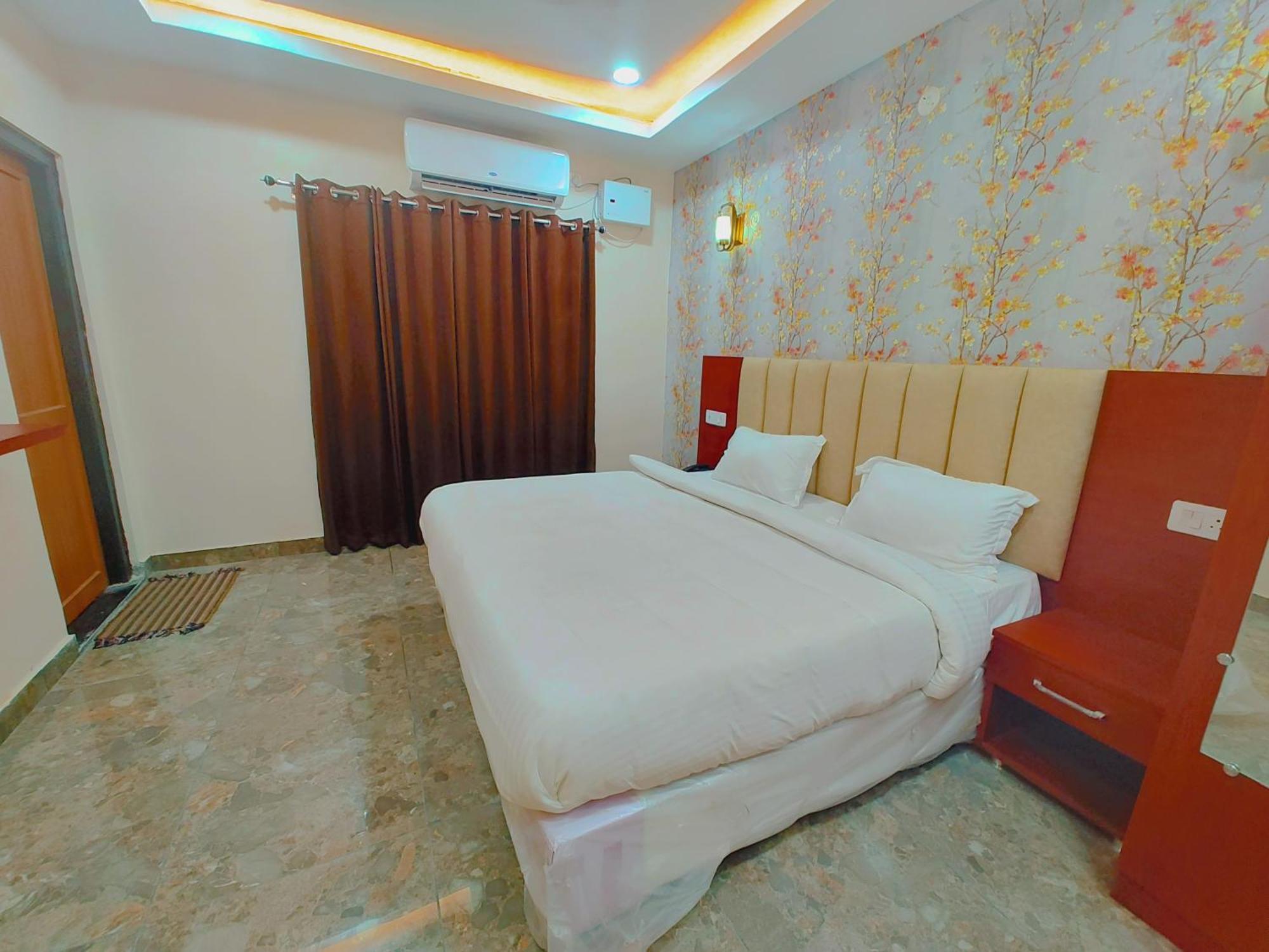 Awadh Samrat Resort Ayodhya Exterior foto
